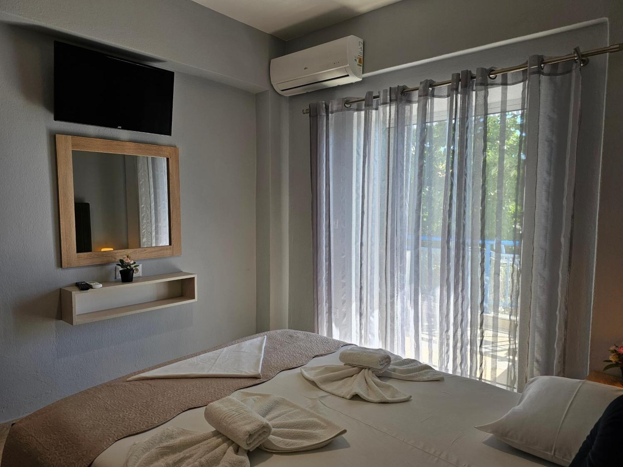 Holiday House 3- Kallithea Halkidiki Phòng bức ảnh